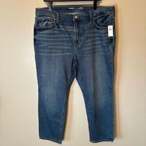 NWT Mid Rise Boyfriend Built in Warm Jeans